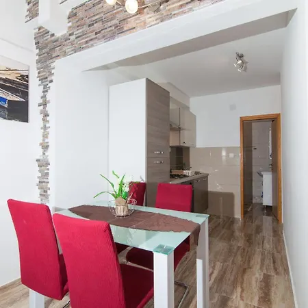 Gojka Appartement *